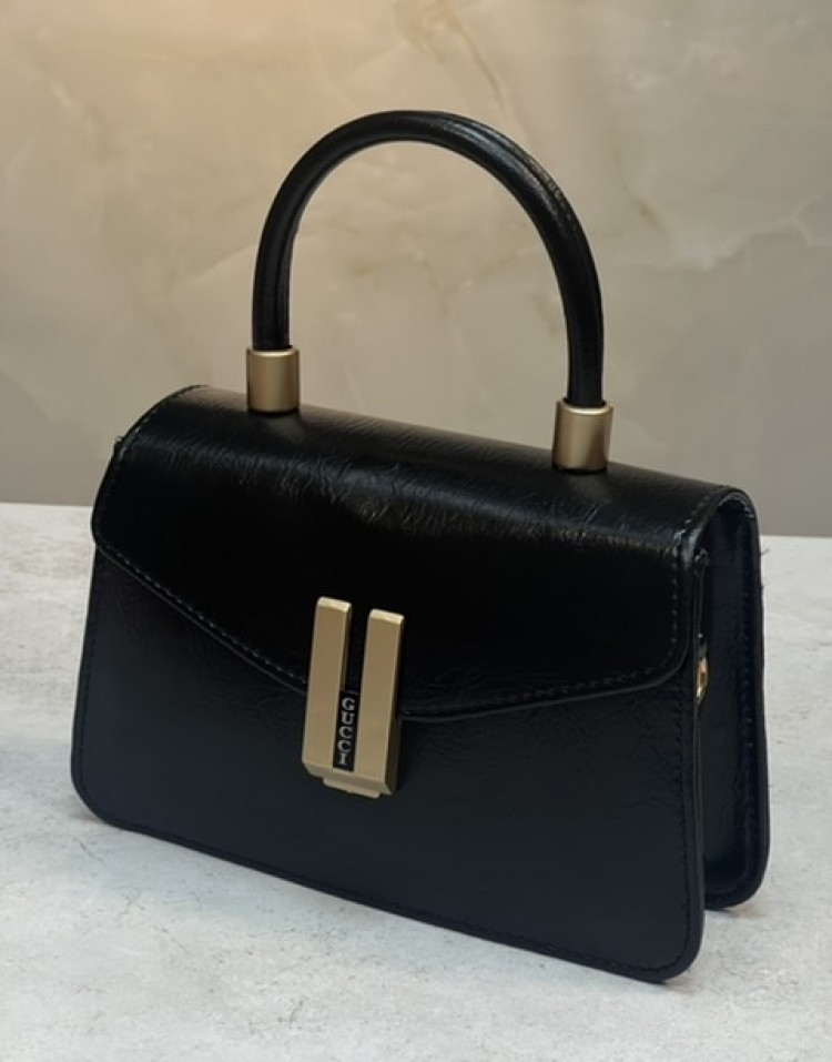 کیف دستی رودوشی مشکی چرم code:588