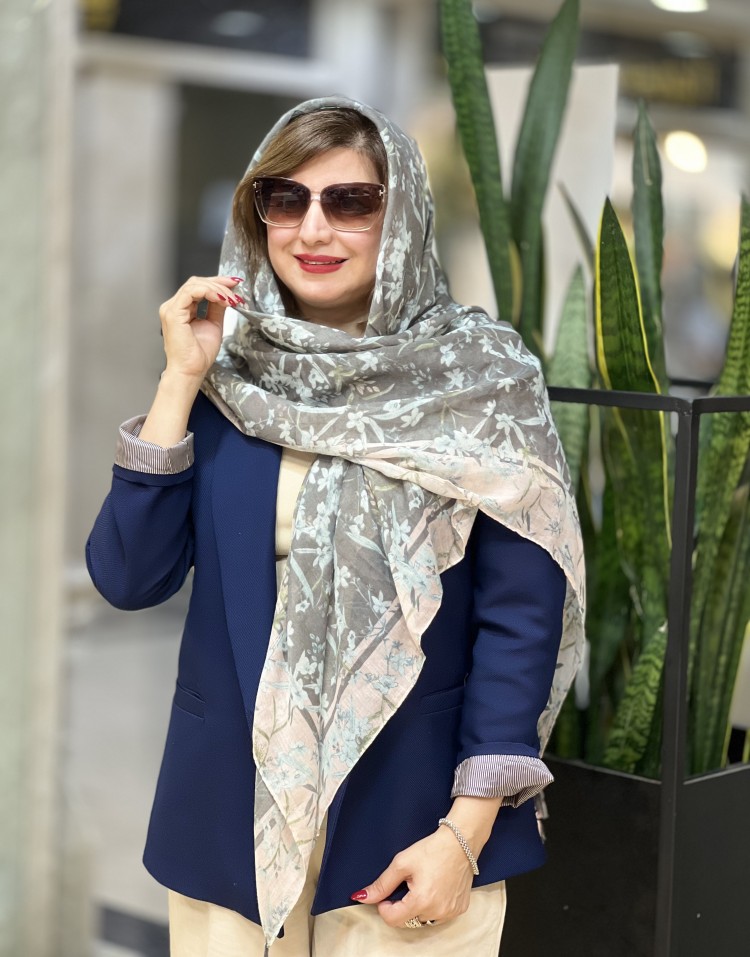روسری نخی وارداتی در طرح های متنوع code:2437