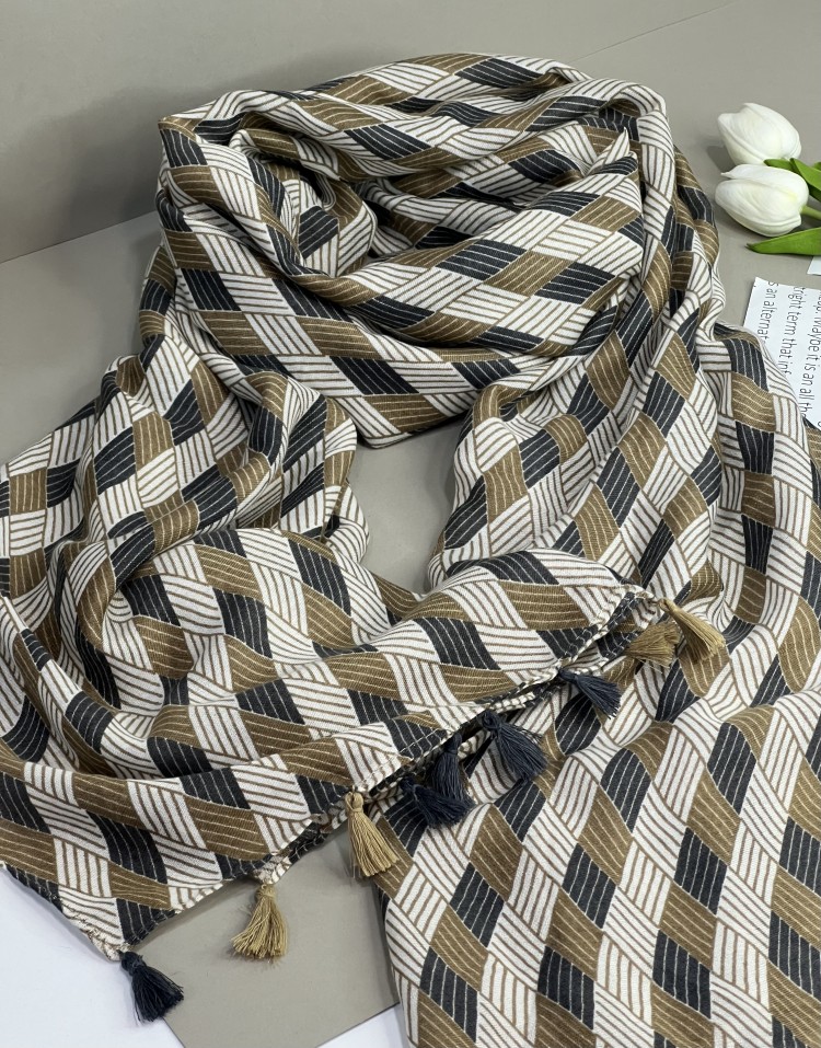شال طرح دار متنوع وارداتی code:2426