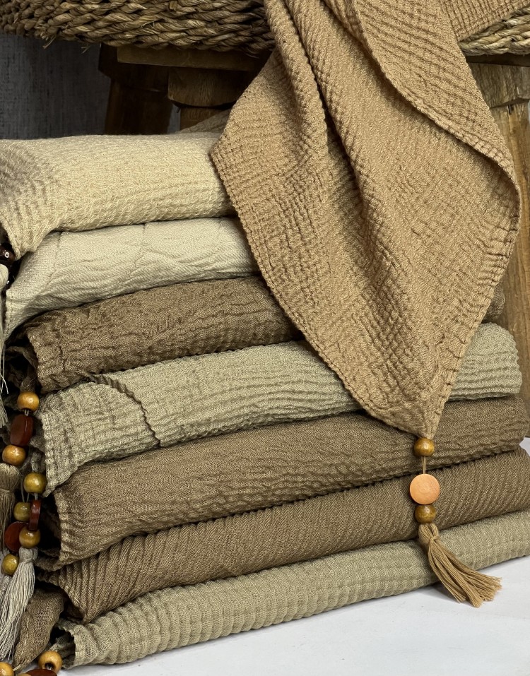 شال پلیسه منگوله چوبی وارداتیcode:1471