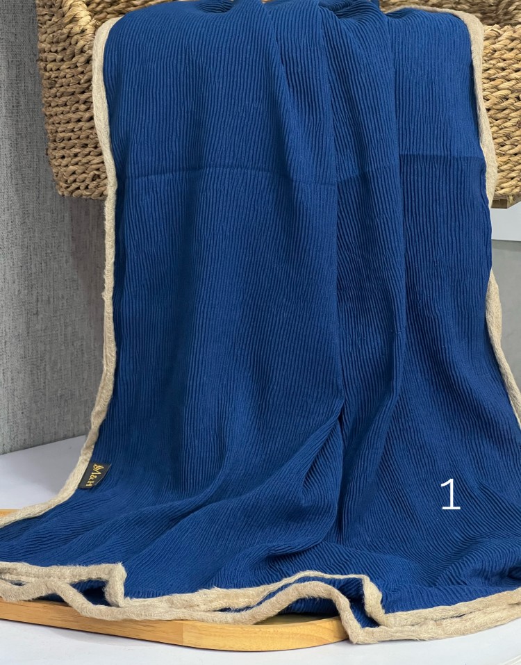 شال پلیسه پاییزه منگوله دار