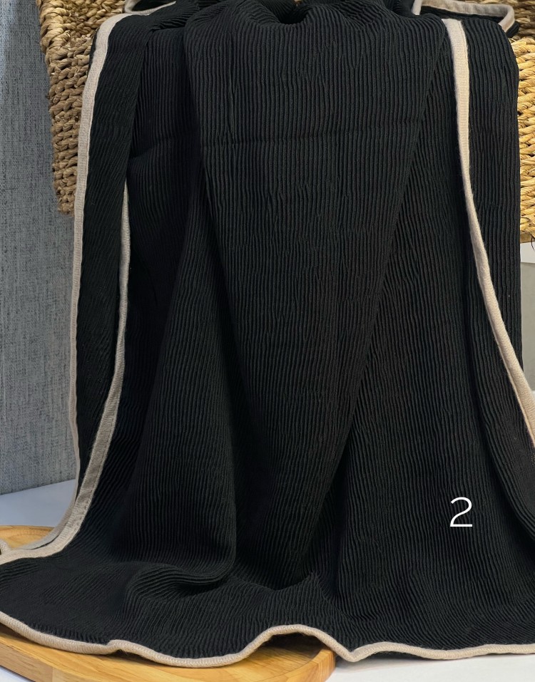 شال پلیسه پاییزه منگوله دار