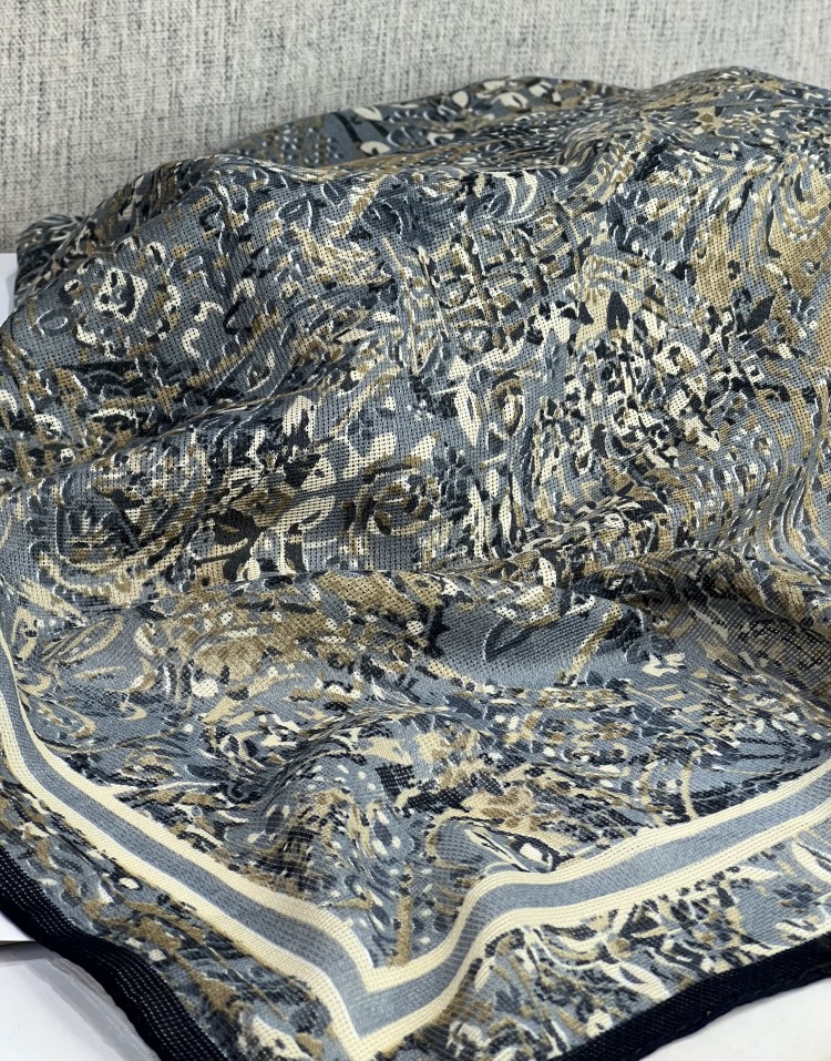 روسری نخی سنتی