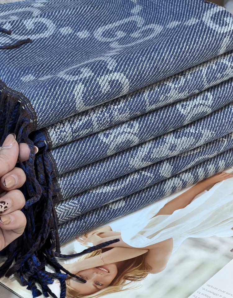 شال طرح مارک دورو وارداتی code:3008