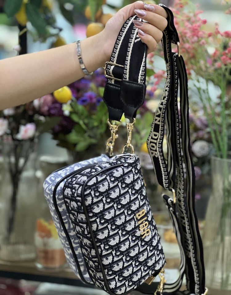 کیف رو دوشی مارک دیور وارداتی code:3063