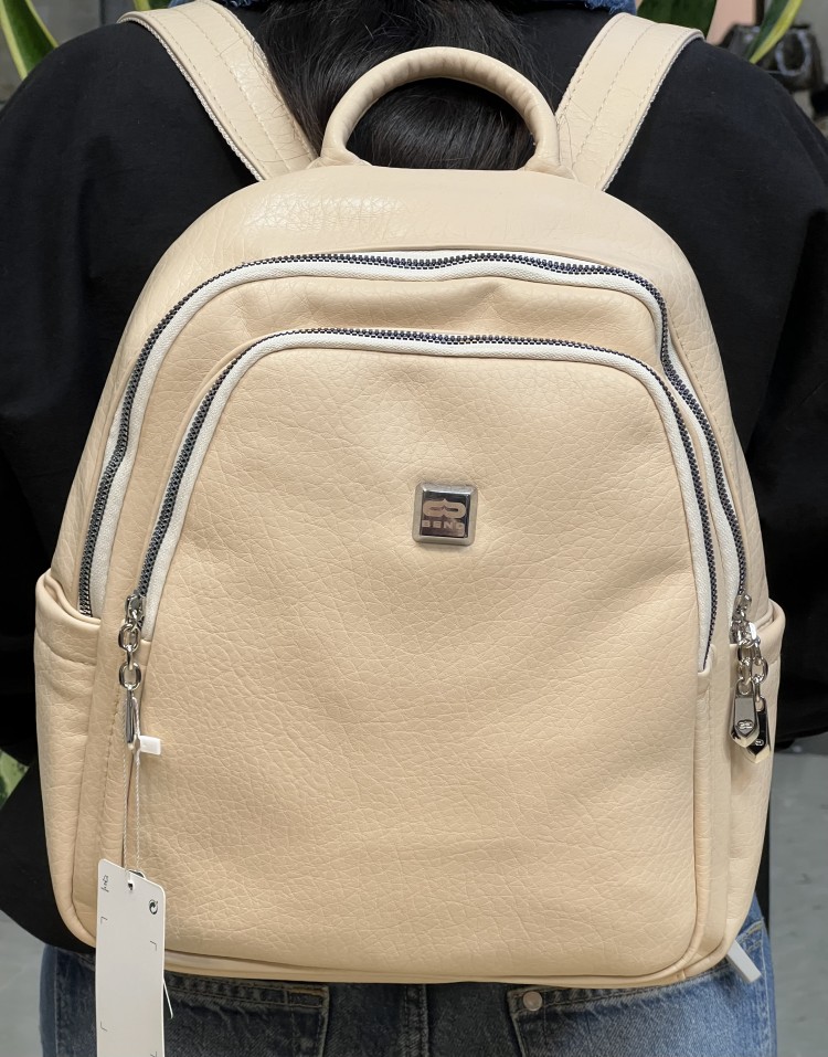 کوله پشتی روژا code:3070