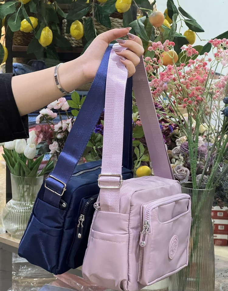 کیف رودوشی برزنتی code:3972