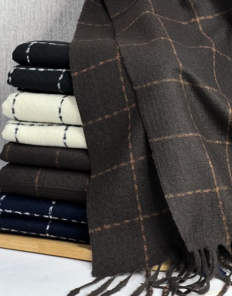 بیگ اسکارف پینترستی چهارخونه وارداتیcode:3073