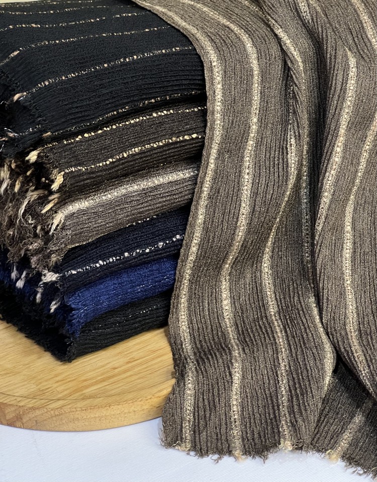 شال پلیسه خطی  code:2933