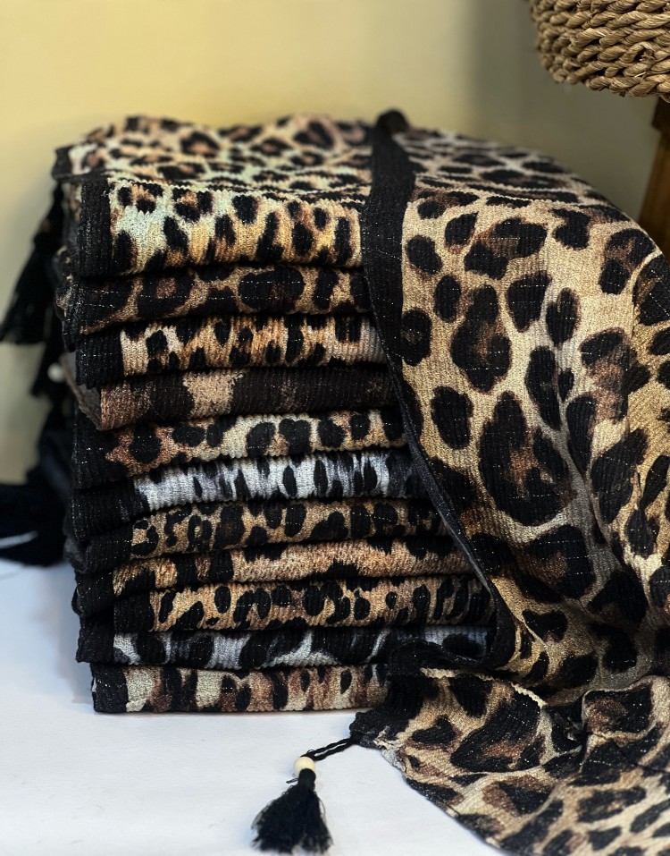 شال پلیسه لمه پلنگی code:3102