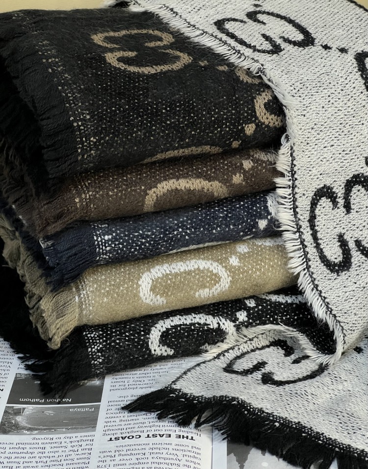 شال موهر دورو گوچی وارداتی code:3112