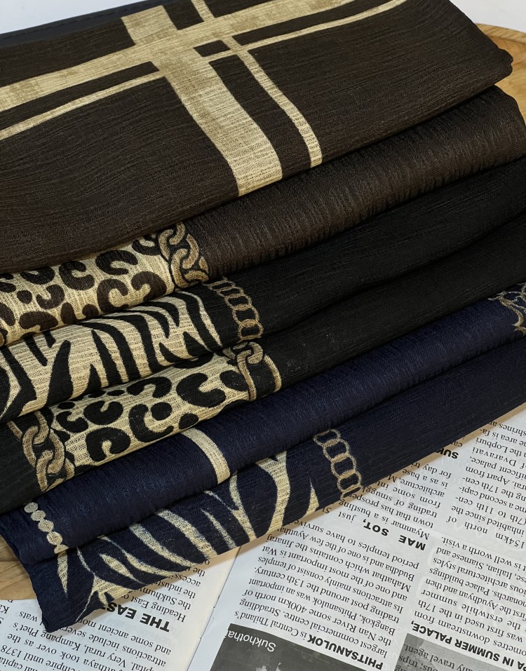 روسری دور‌دست دوز متنوع code:3120