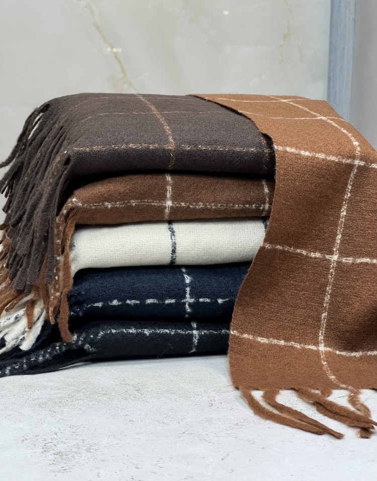 بیگ اسکارف پینترستی چهارخونه وارداتیcode:3073