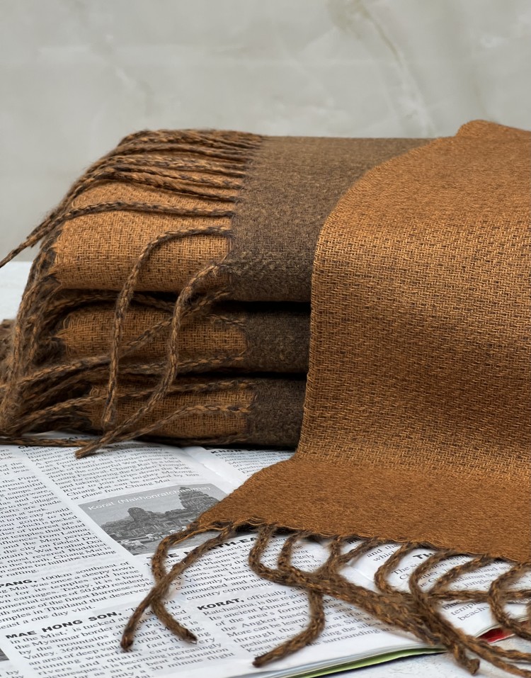 شال قهوه ای موهر دورو ریشه بلندوارداتی code:3129