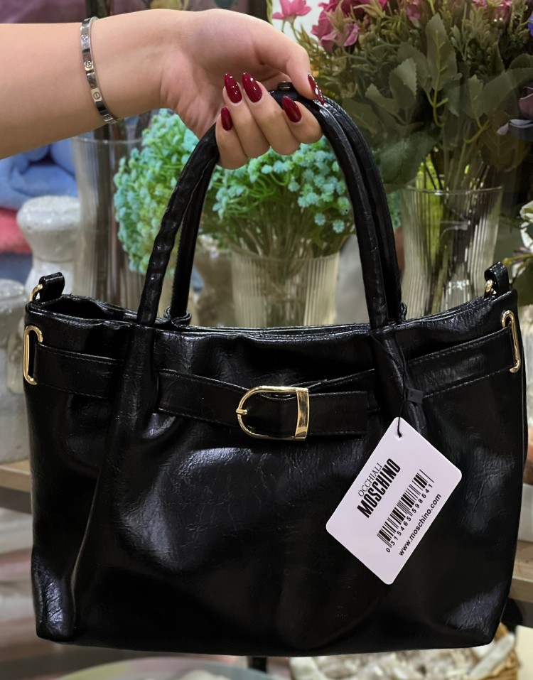 کیف چرمی دستی و رو دوشی سگک دارcode:3151