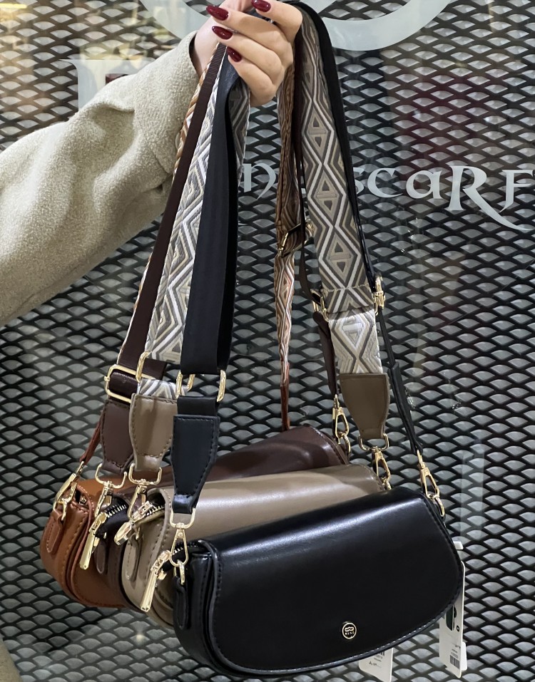 کیف چرمی رودوشی وینلcode:3183