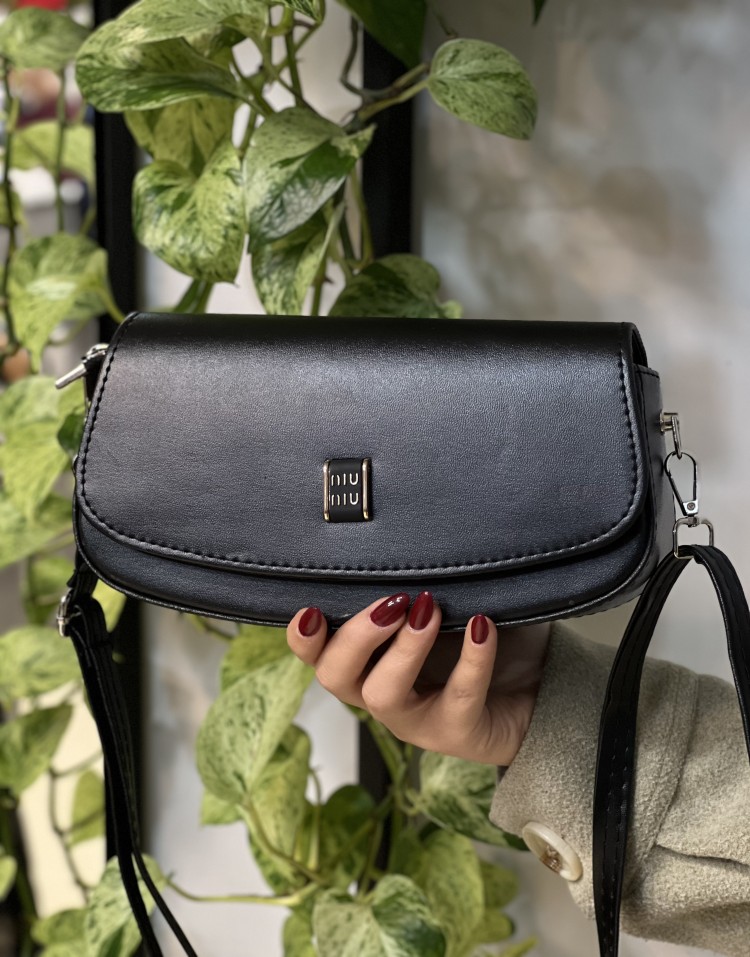 کیف چرمی مشکی میو میو code:3200