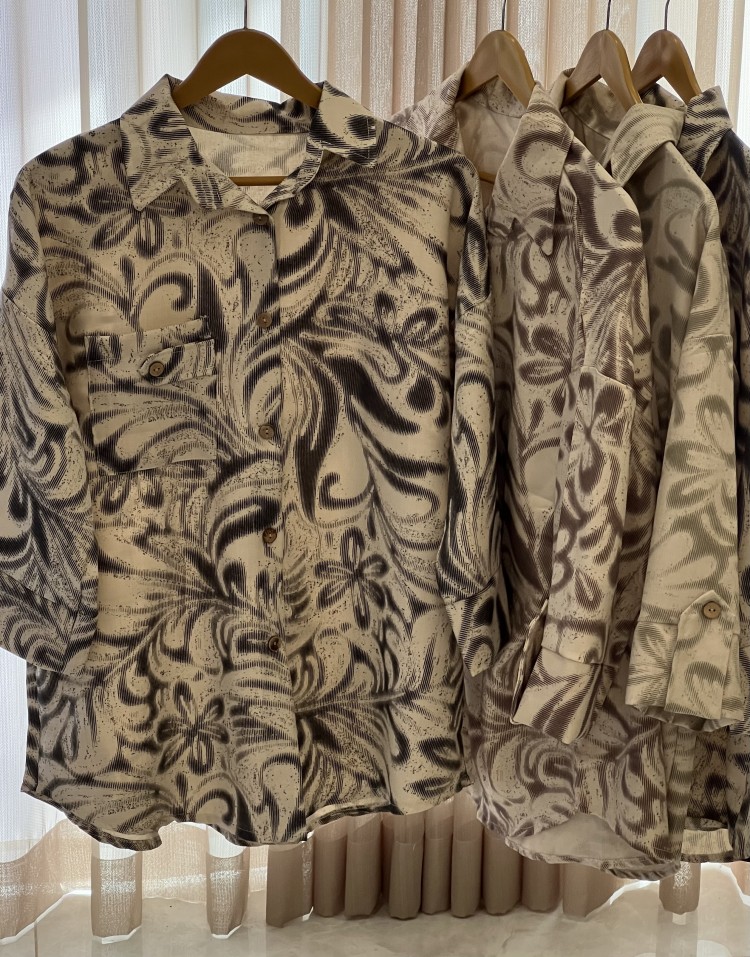 شومیز طرحدار نیلا code:3286