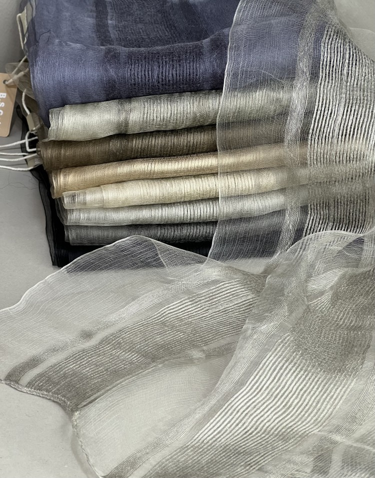 شال ویسکوز نخ ابریشم وارداتی code:3290