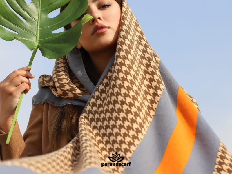 همه چیز درباره شال یاخما و انواع استایل آن 2